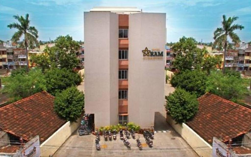 פונדיצ'רי Hotel Ram International מראה חיצוני תמונה