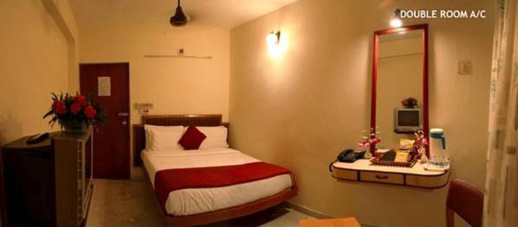 פונדיצ'רי Hotel Ram International מראה חיצוני תמונה